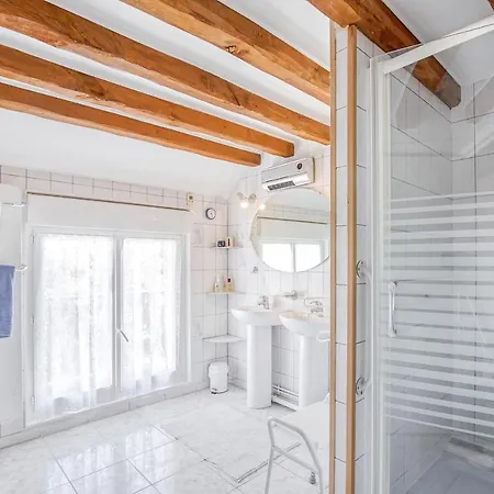 Leomie - Maison En Pierre Au Pied Des Vignes - Feriehus *